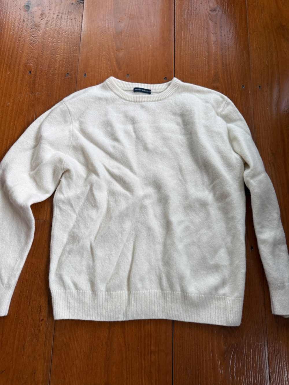 Brand Melville sweater
